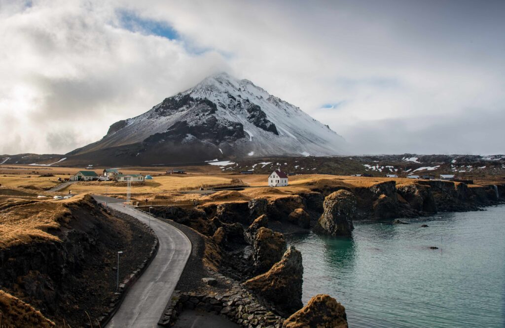 How can you tour Iceland Ring Road on a tight budget? 4 iceland 23 compressed
