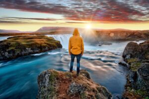 Read more about the article How can you tour Iceland Ring Road on a tight budget?